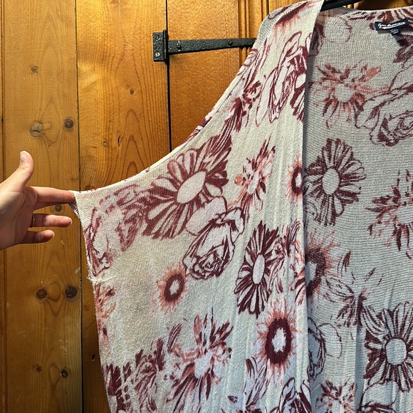 Flowy Cardigan - Picture 2 of 5